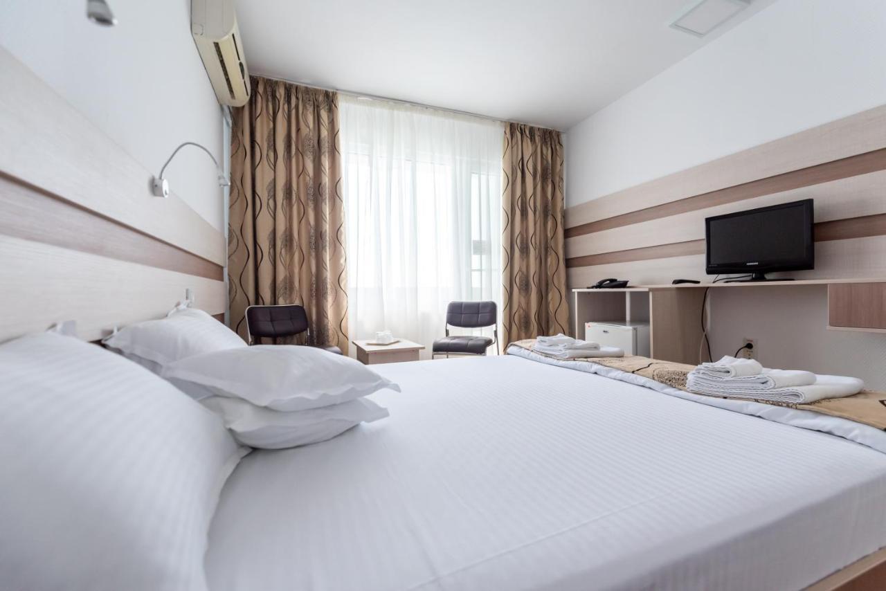 Hotel Capitol Jupiter Buitenkant foto