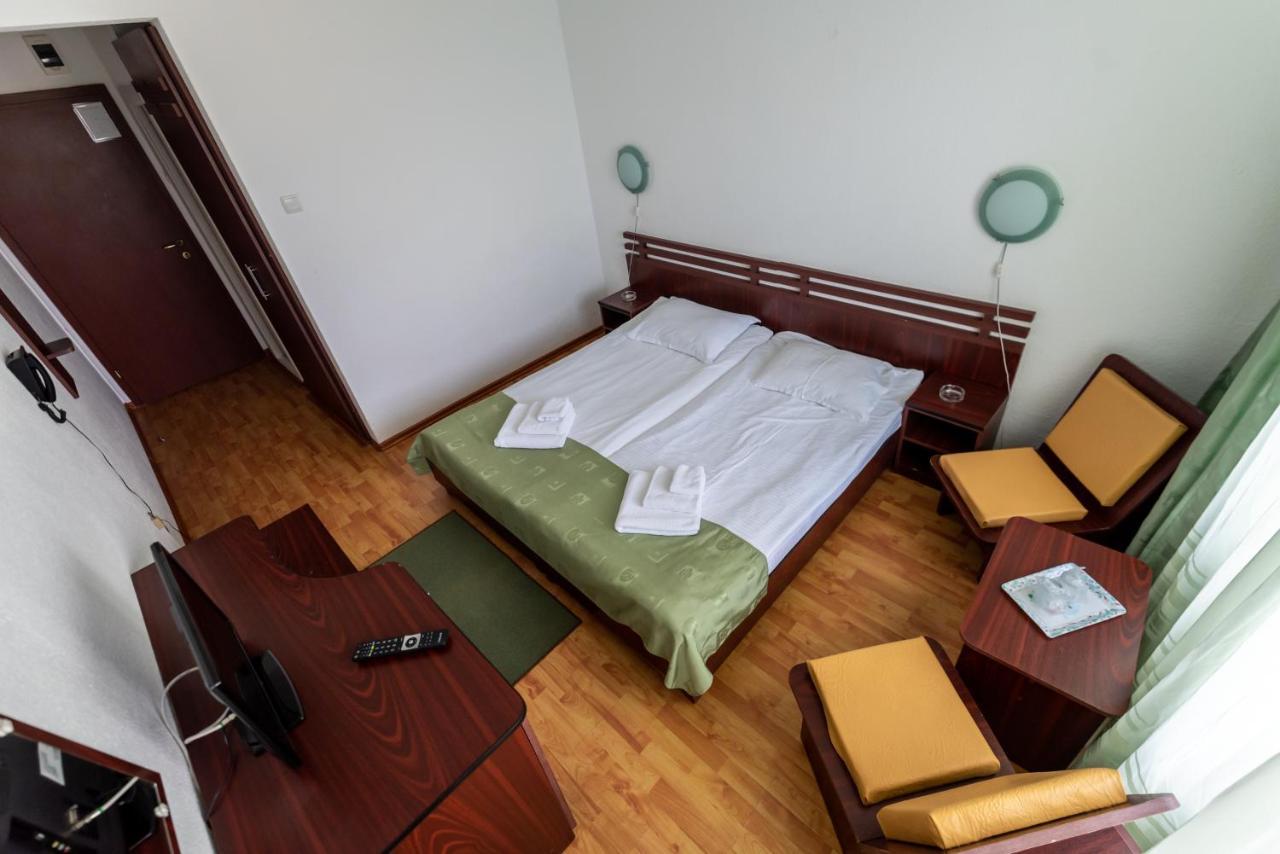 Hotel Capitol Jupiter Buitenkant foto