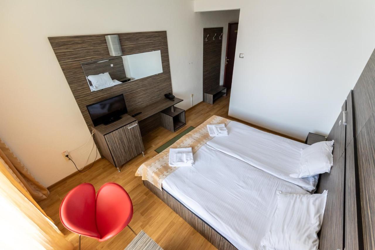 Hotel Capitol Jupiter Buitenkant foto