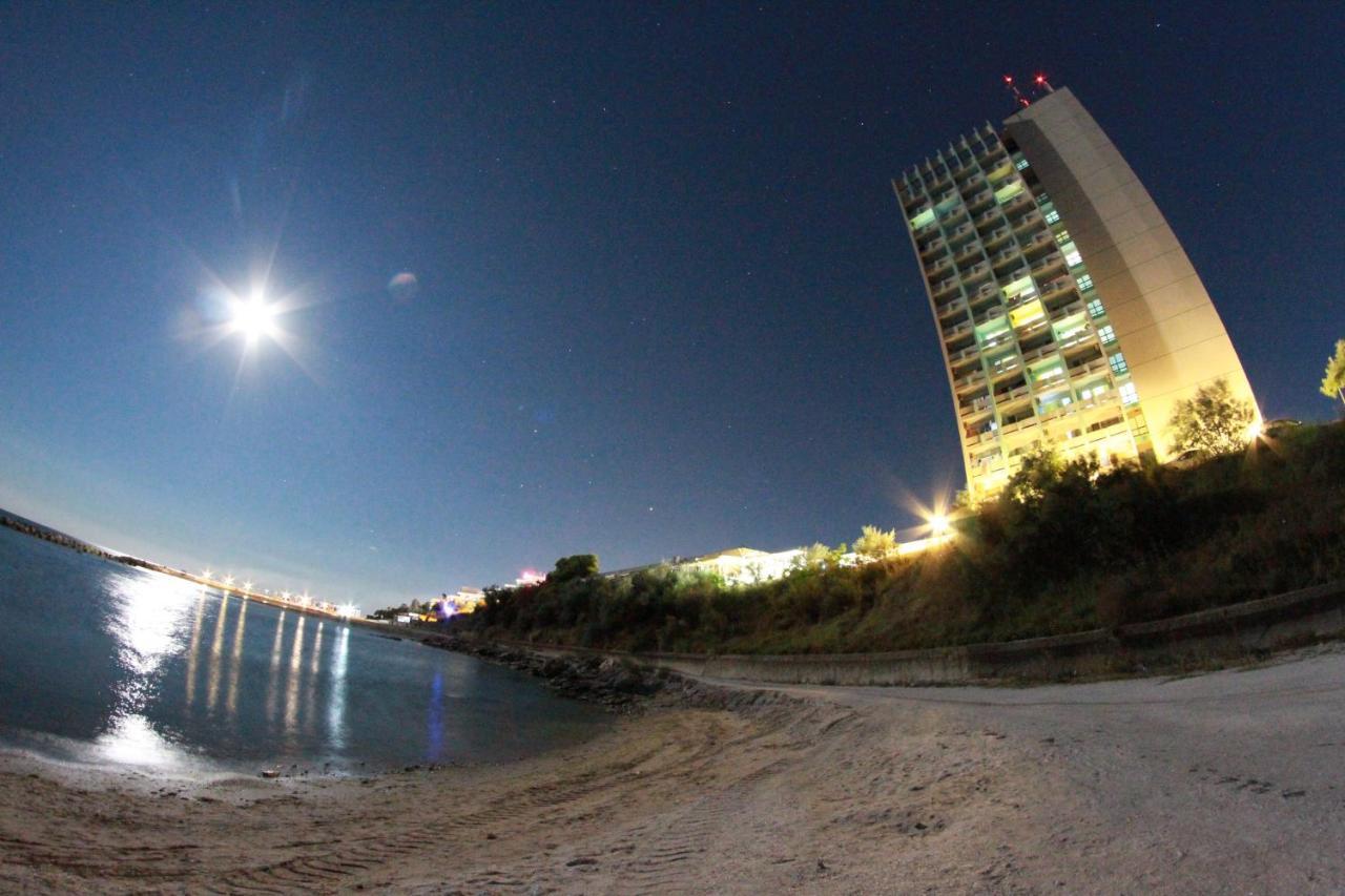 Hotel Capitol Jupiter Buitenkant foto