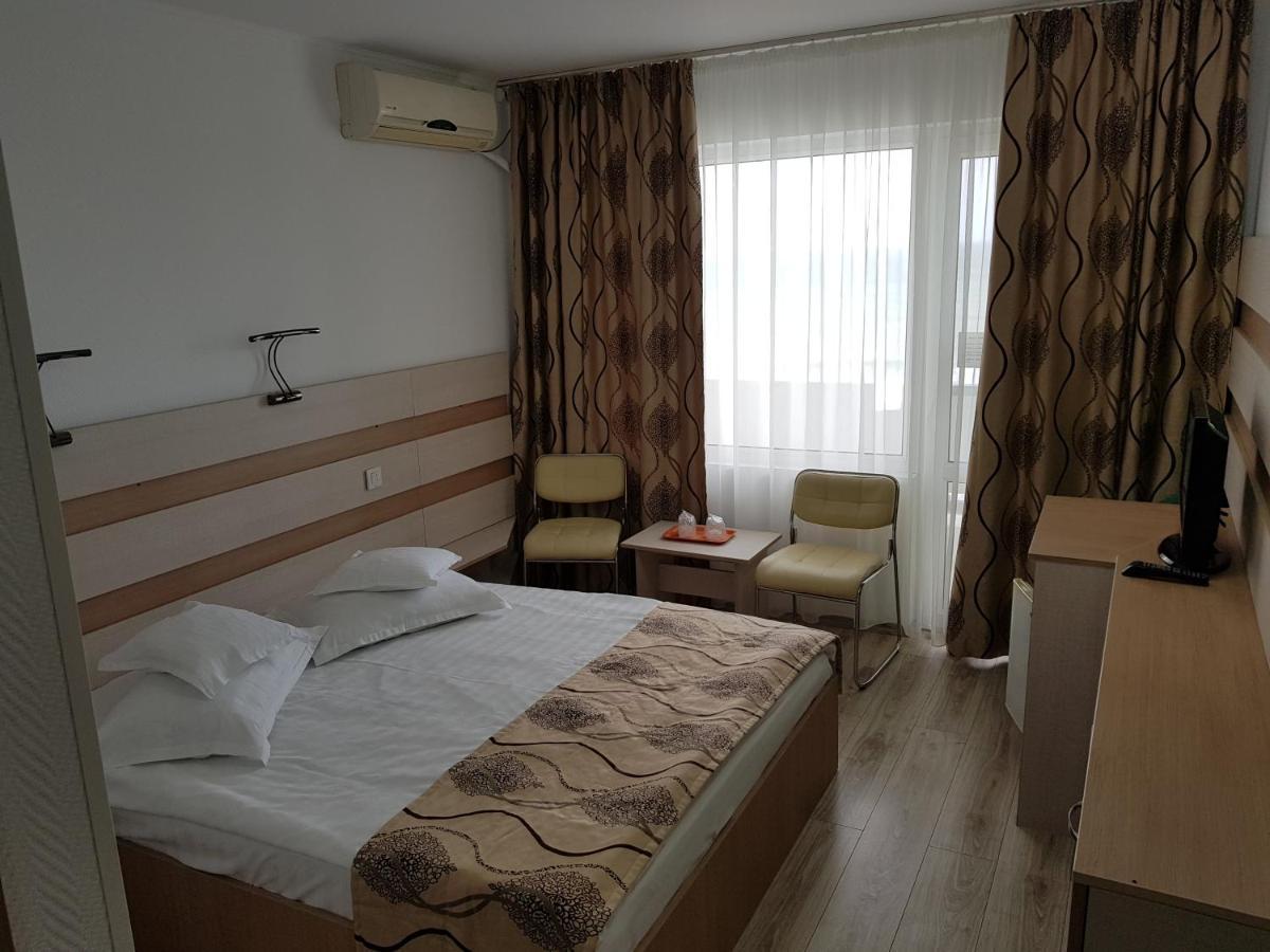 Hotel Capitol Jupiter Buitenkant foto